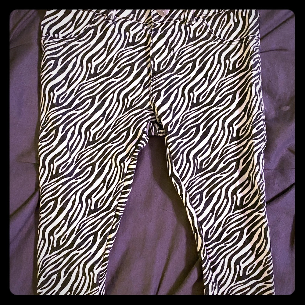 Nicole Miller Zebra jeggings Sz 24 mo